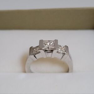 14k Solid White Gold Princess Cut Trinity Diamond Ring, Approx Size 7